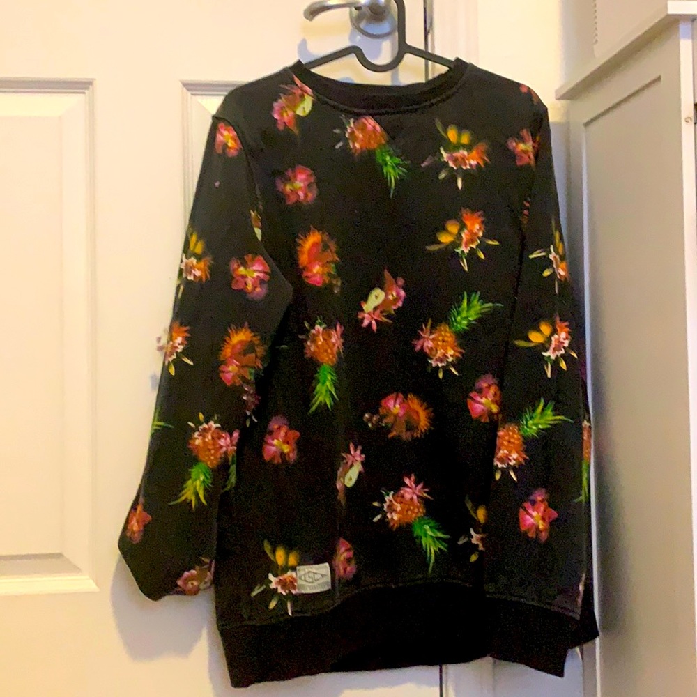 Vintage Empyre Crewneck with Roses